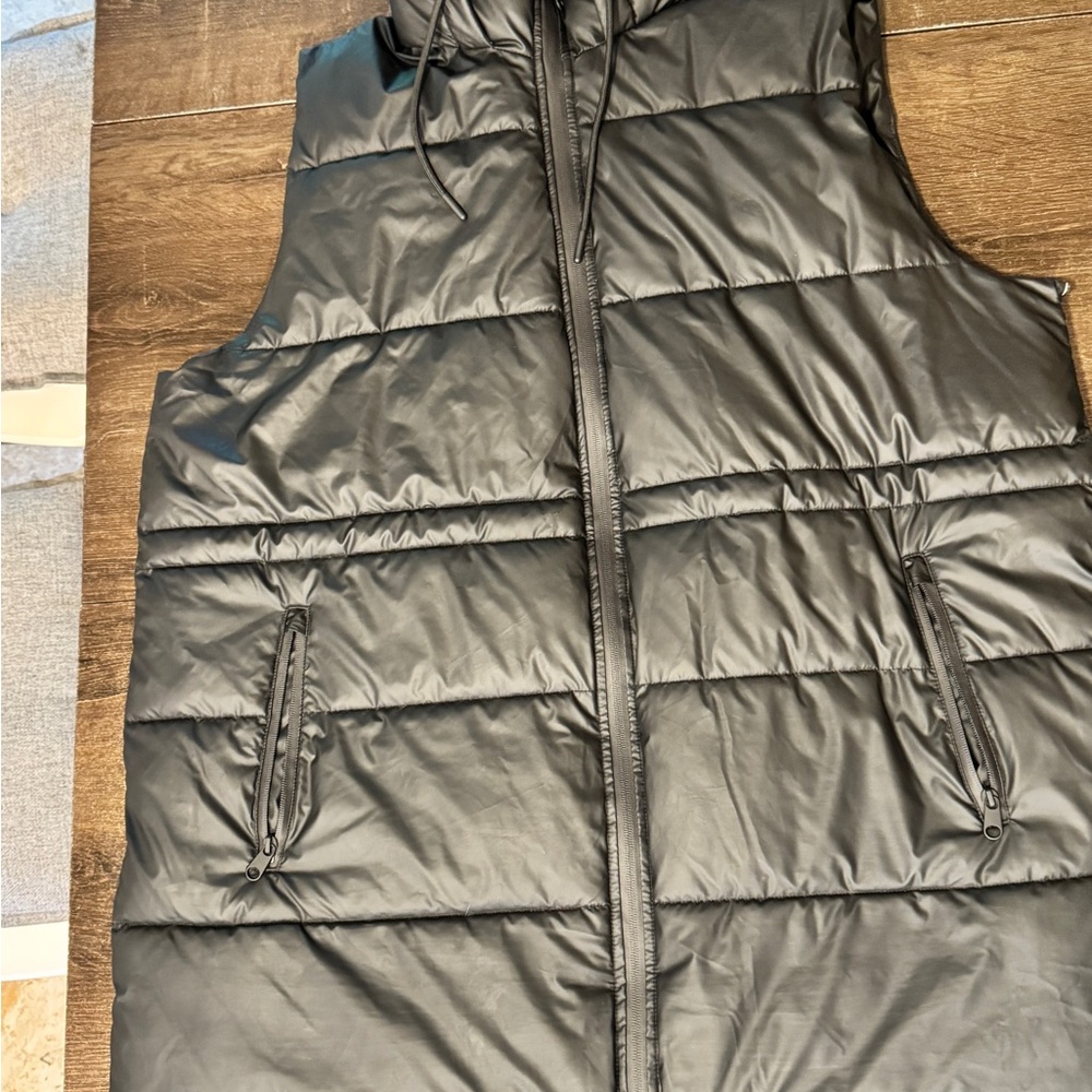 Falls Creek Women's Charcoal Puffer Vest